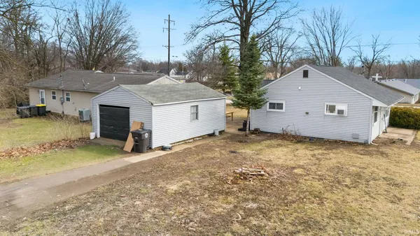 $110,000 | 1715 Fleetwood Avenue, Fort Wayne, IN 46803