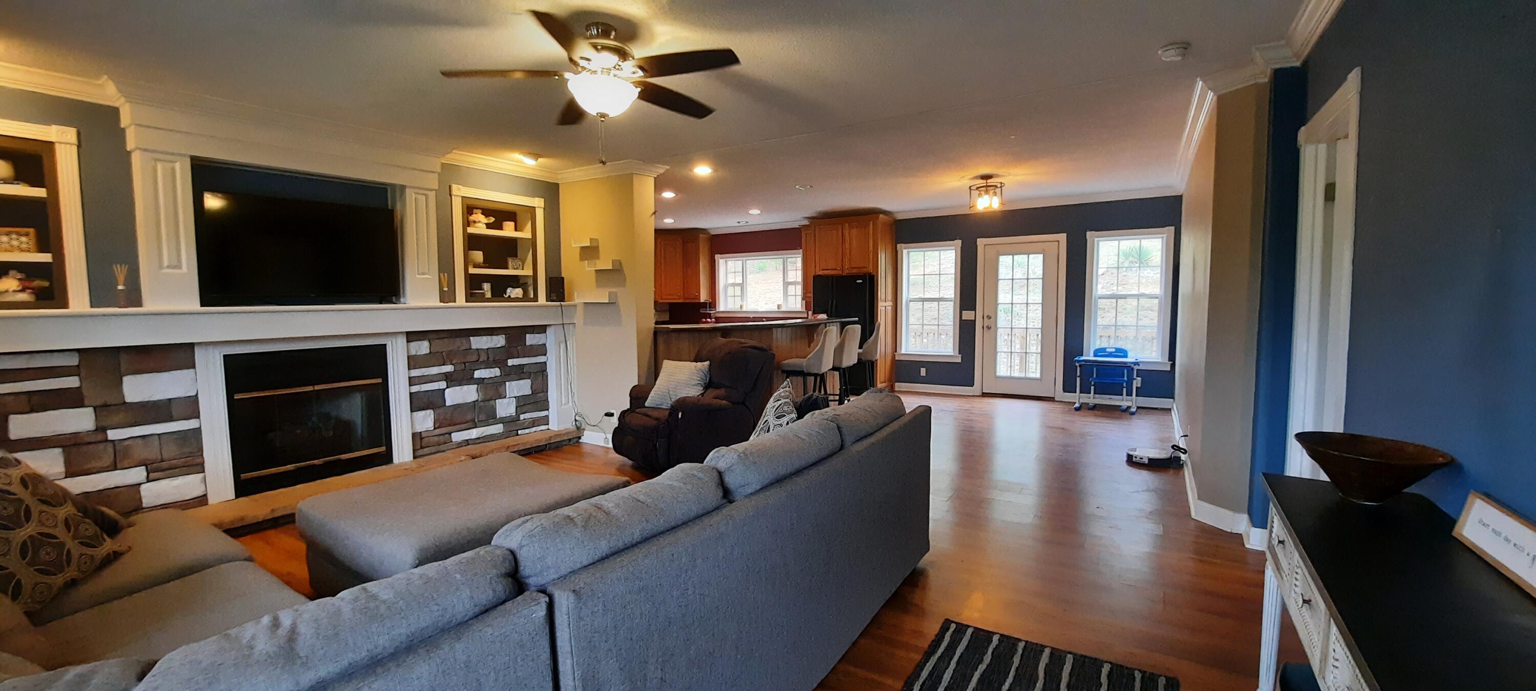235 Robinson Road East, Unit EAST London, KY 40744 - Photo 7 of 34 20230408_105835