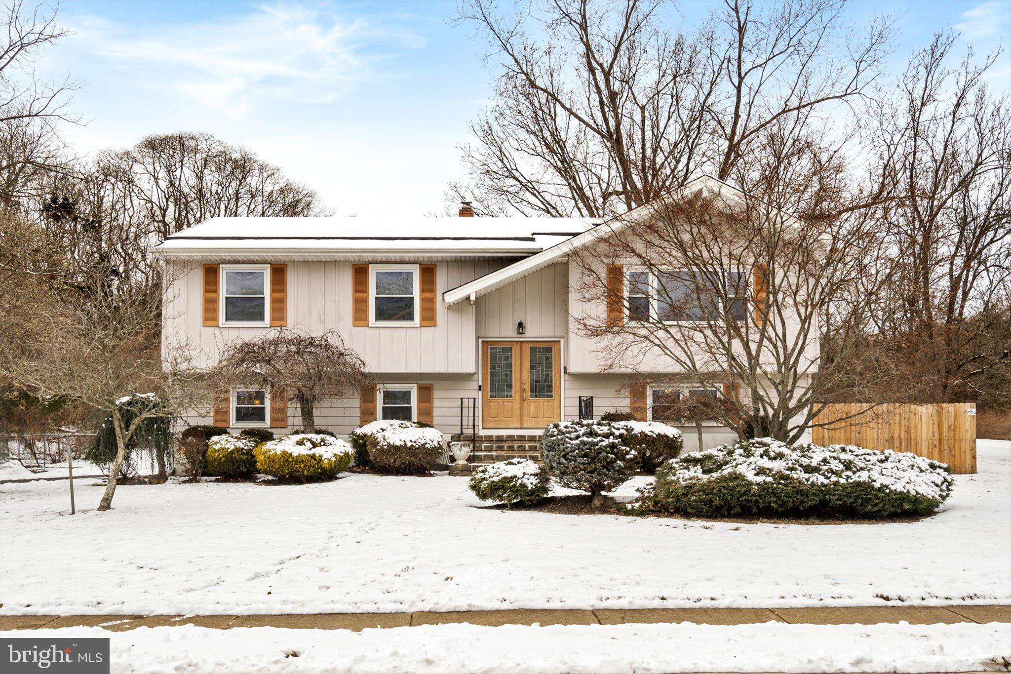 90 Valley Road Jackson, NJ 08527 - Photo 2 of 44