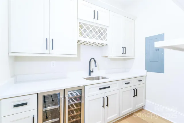 a close view of kitchen sink