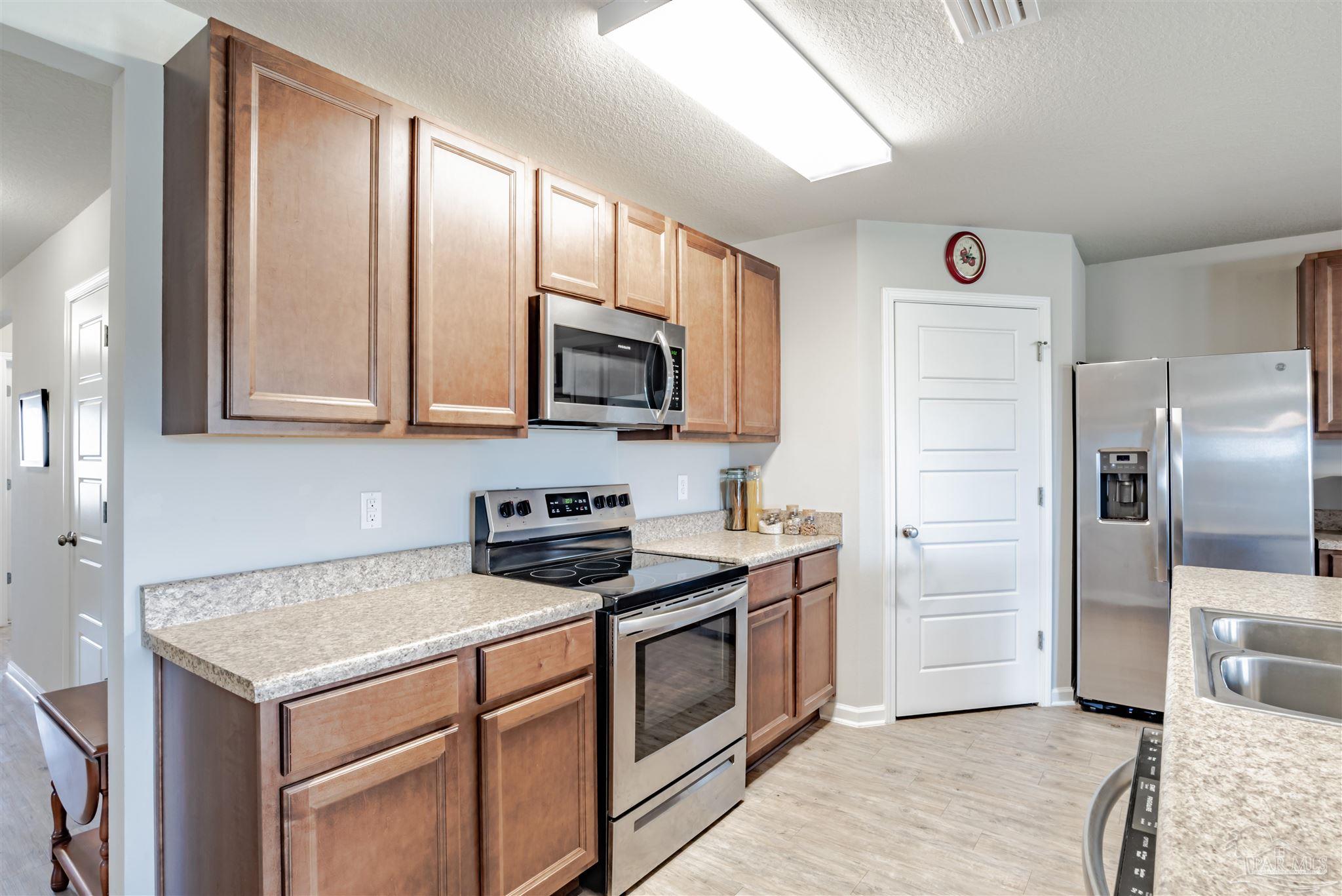 13590 Charmont Way Loxley, AL 36551 - Photo 5 of 22