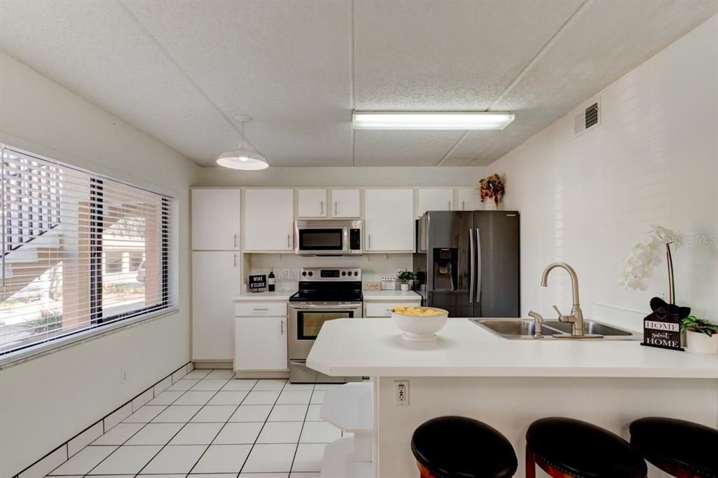 1601 Big Tree Road, Unit 902 South Daytona, FL 32119 - Photo 5 of 29