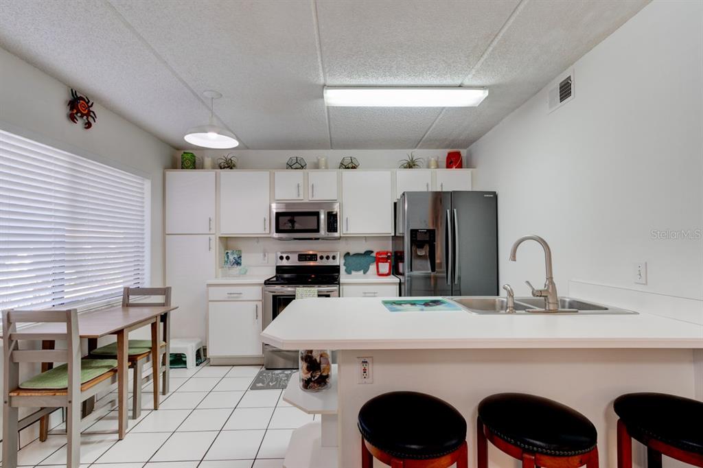 1601 Big Tree Road, Unit 902 South Daytona, FL 32119 - Photo 6 of 24