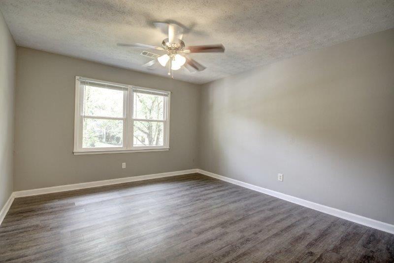 2450 Horseshoe Bend Road Southwest Marietta, GA 30064 - Photo 14 of 26
