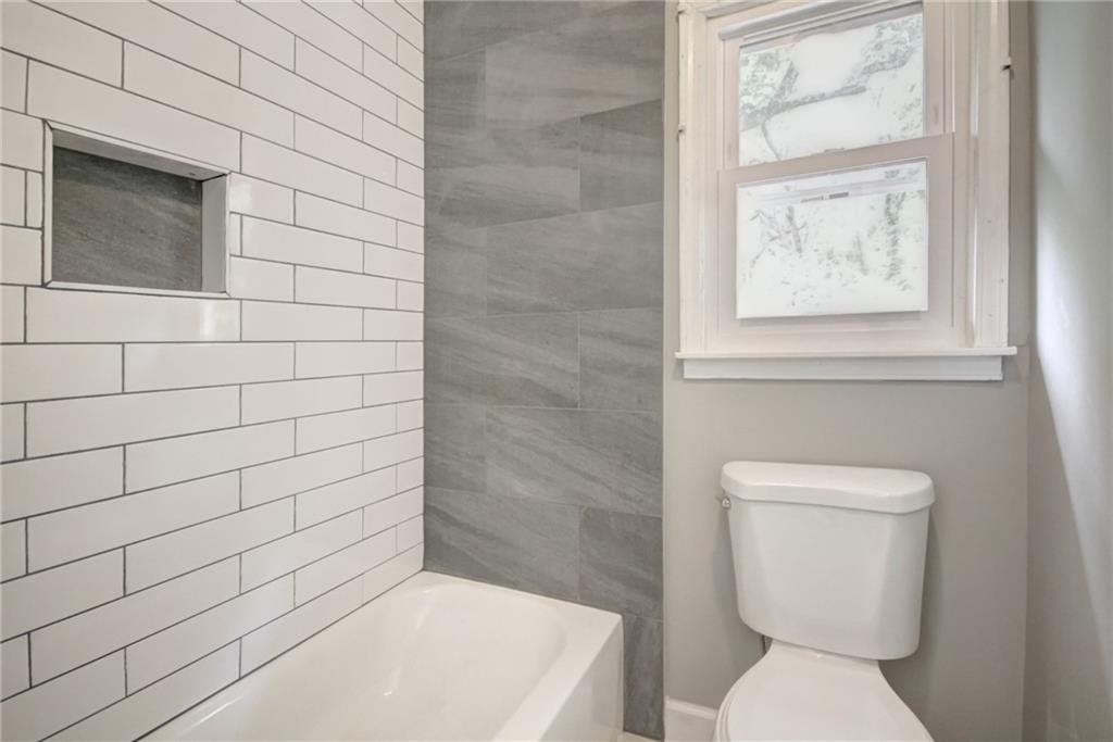 2450 Horseshoe Bend Road Southwest Marietta, GA 30064 - Photo 16 of 26