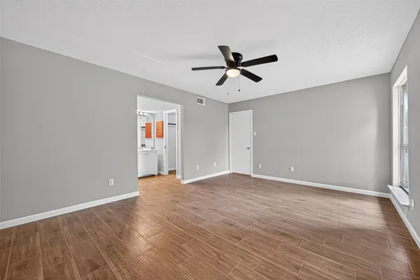 $1,700 | 9231 Baronsmede Drive, Houston, TX 77083