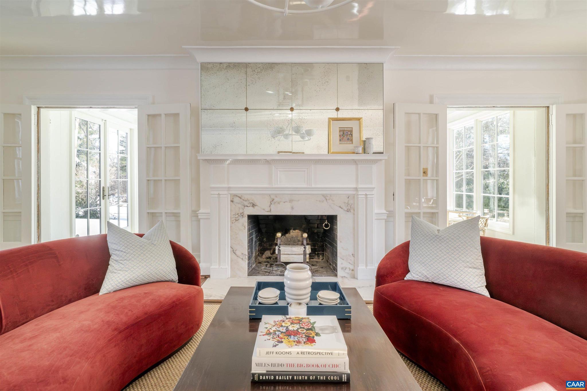 921 Rugby Road Charlottesville, VA 22903 - Photo 13 of 41