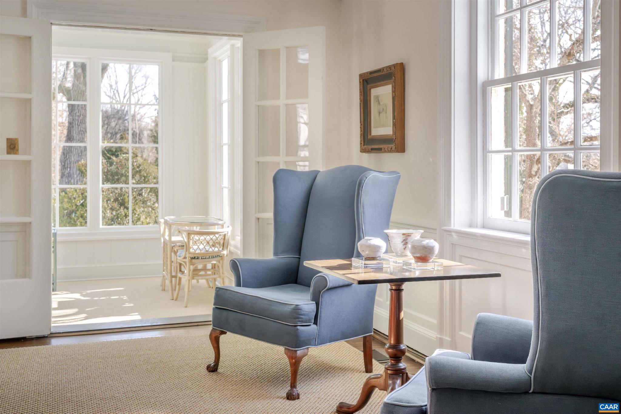 921 Rugby Road Charlottesville, VA 22903 - Photo 15 of 41