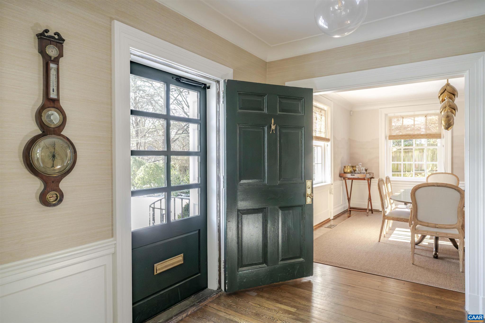 921 Rugby Road Charlottesville, VA 22903 - Photo 6 of 41