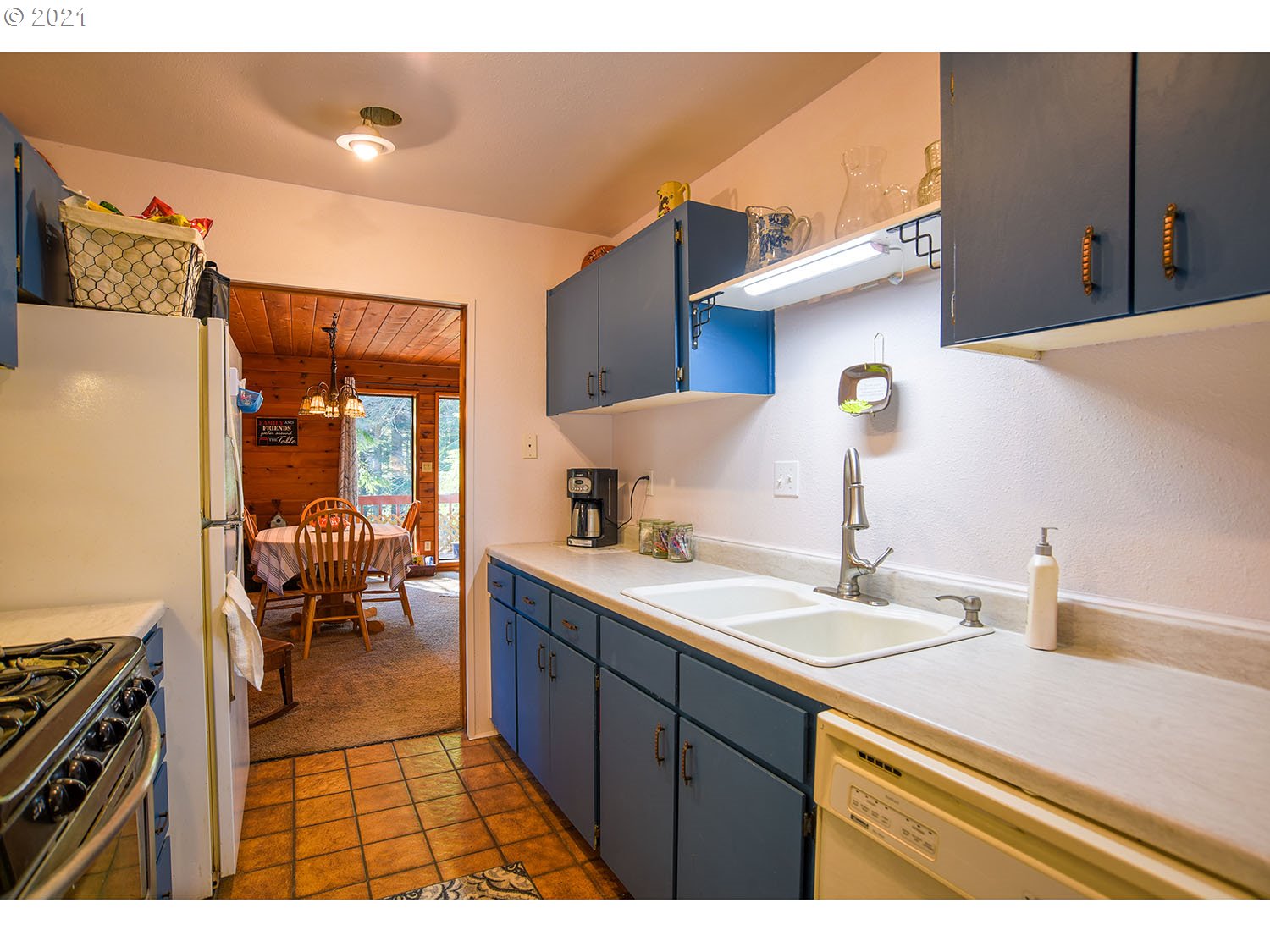 23455 East Bailey Road Rhododendron, OR 97049 - Photo 6 of 28