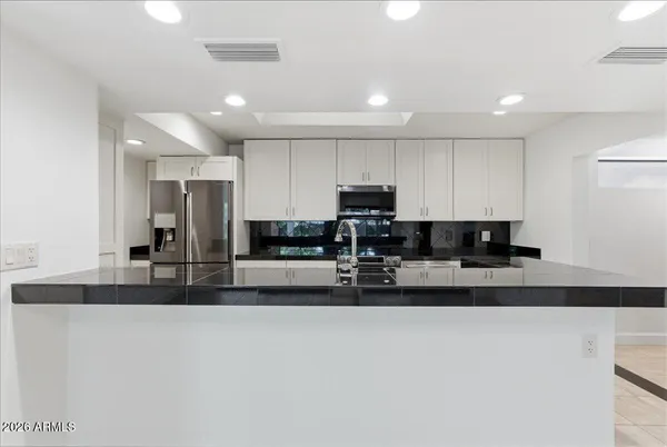 $3,800 | 5309 North 24th Place, Phoenix, AZ 85016