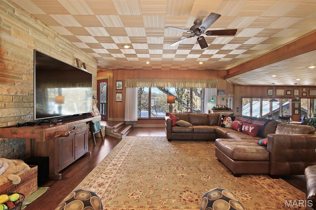 1 Stone Street Moberly, MO 65270 - Photo 11 of 92