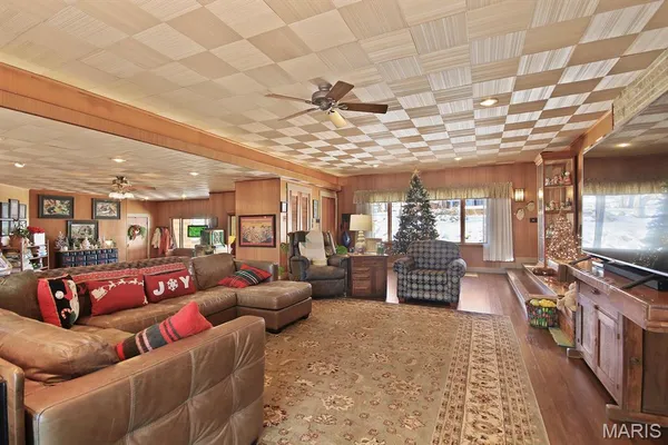 $624,900 | 1 Stone Street, Moberly, MO 65270