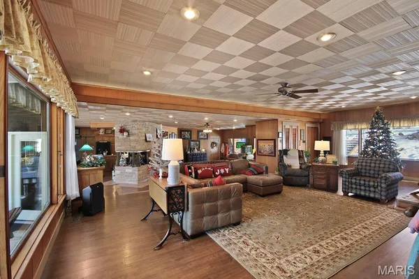 $624,900 | 1 Stone Street, Moberly, MO 65270