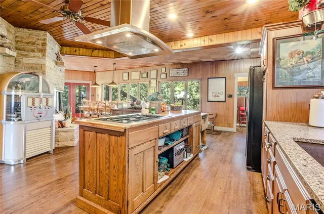 $650,000 | 1 Stone Street, Moberly, MO 65270