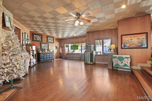 $650,000 | 1 Stone Street, Moberly, MO 65270