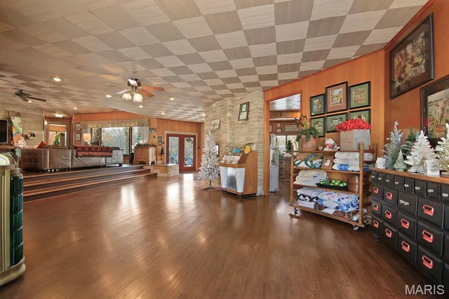 $650,000 | 1 Stone Street, Moberly, MO 65270