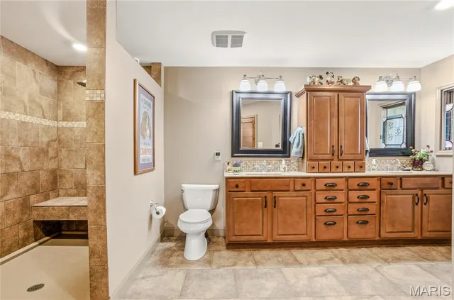 $650,000 | 1 Stone Street, Moberly, MO 65270