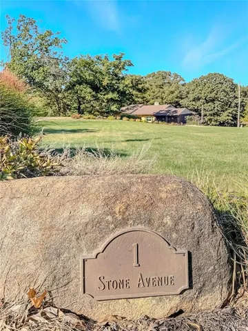 $650,000 | 1 Stone Street, Moberly, MO 65270