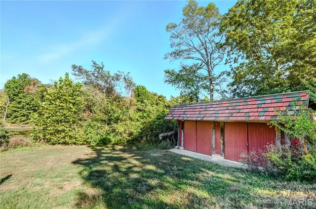 $650,000 | 1 Stone Street, Moberly, MO 65270