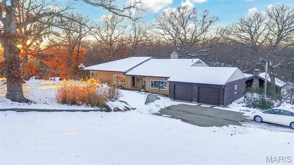 $624,900 | 1 Stone Street, Moberly, MO 65270