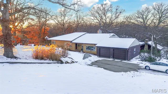 $650,000 | 1 Stone Street, Moberly, MO 65270