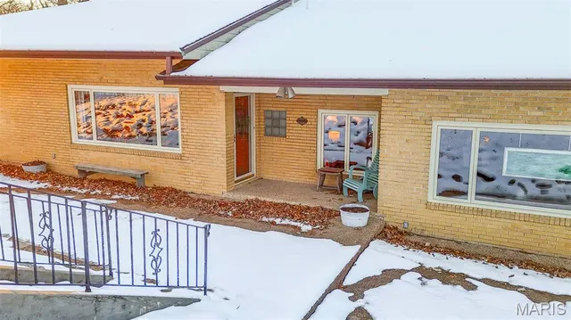 $650,000 | 1 Stone Street, Moberly, MO 65270