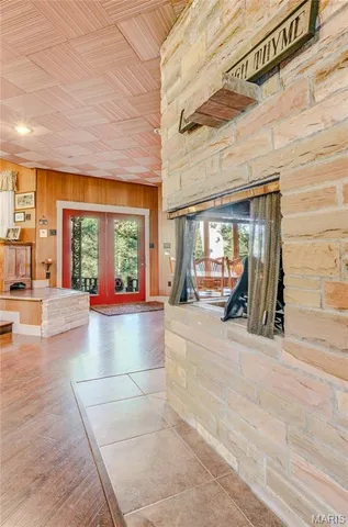 $650,000 | 1 Stone Street, Moberly, MO 65270