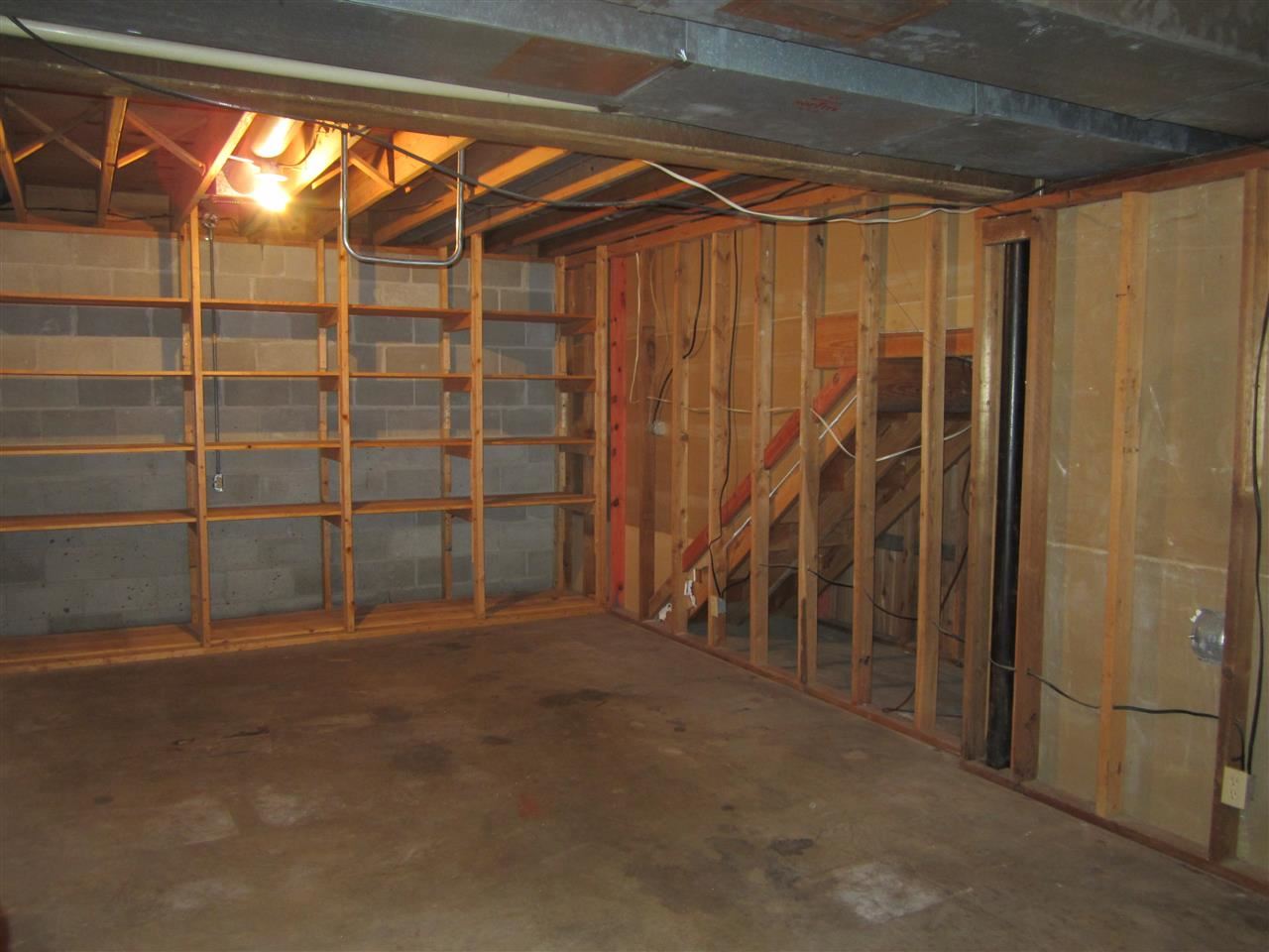 3170 East Rhorer Road Bloomington, IN 47401 - Photo 23 of 29 Gallery Image 23