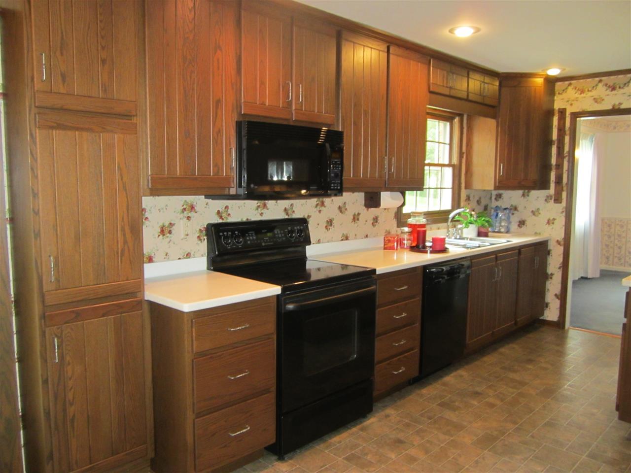 3170 East Rhorer Road Bloomington, IN 47401 - Photo 9 of 29 Gallery Image 9