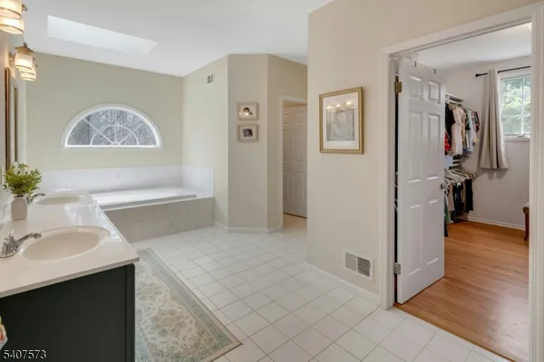 $1,250,000 | 1 Bell Court, Chester, NJ 07930