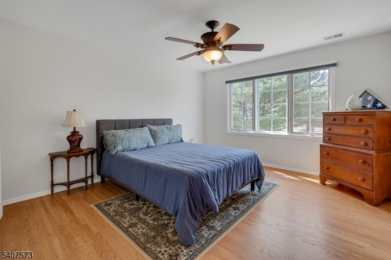 1 Bell Court Chester, NJ 07930 - Photo 24 of 37