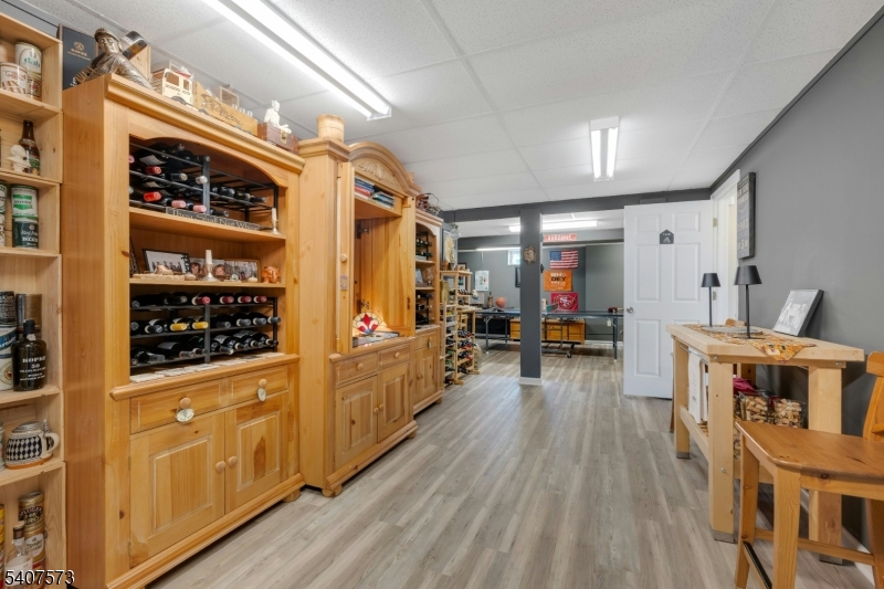 1 Bell Court Chester, NJ 07930 - Photo 33 of 37