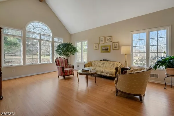 $1,250,000 | 1 Bell Court, Chester, NJ 07930