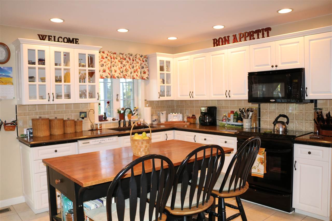 31 Shady Hill Drive Rochester, NH 03867 - Photo 11 of 40 Gallery Image 11