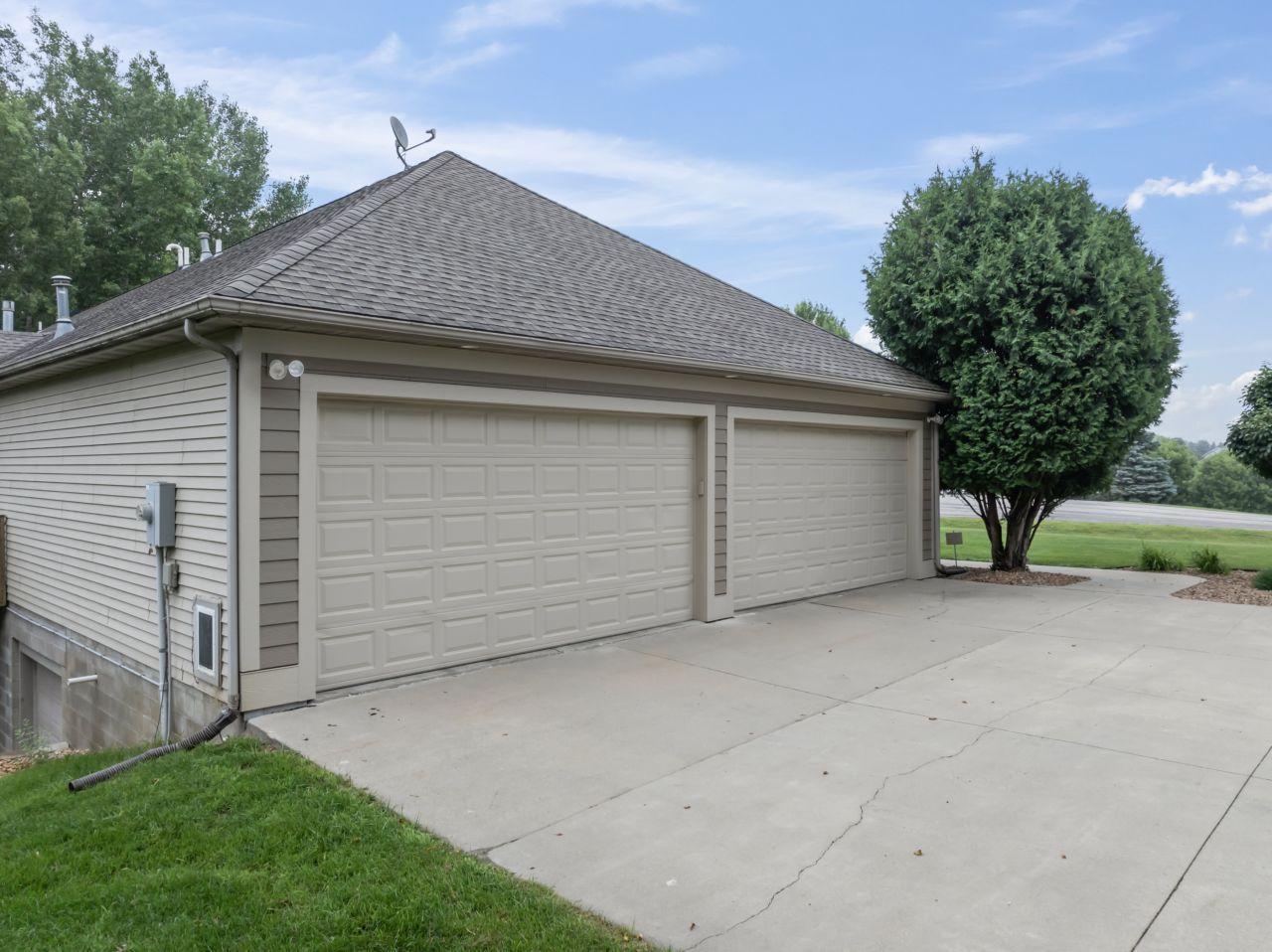 1057 Ridge Crest Lane Northwest Rochester, MN 55901 - Photo 85 of 103