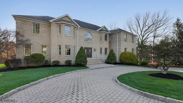 $1,750,000 | 156 Washington Drive, Watchung, NJ 07069