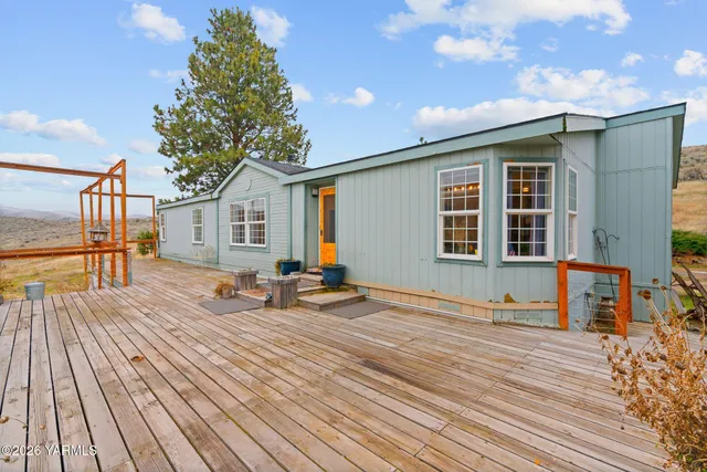 a view of a house with a patio