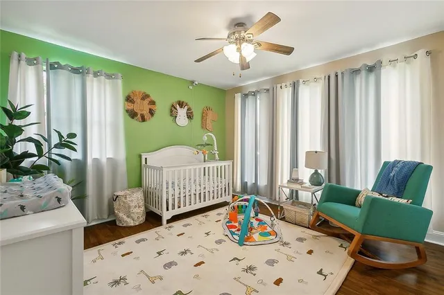 $450,000 | 1800 Lake Salvador Drive, Harvey, LA 70058