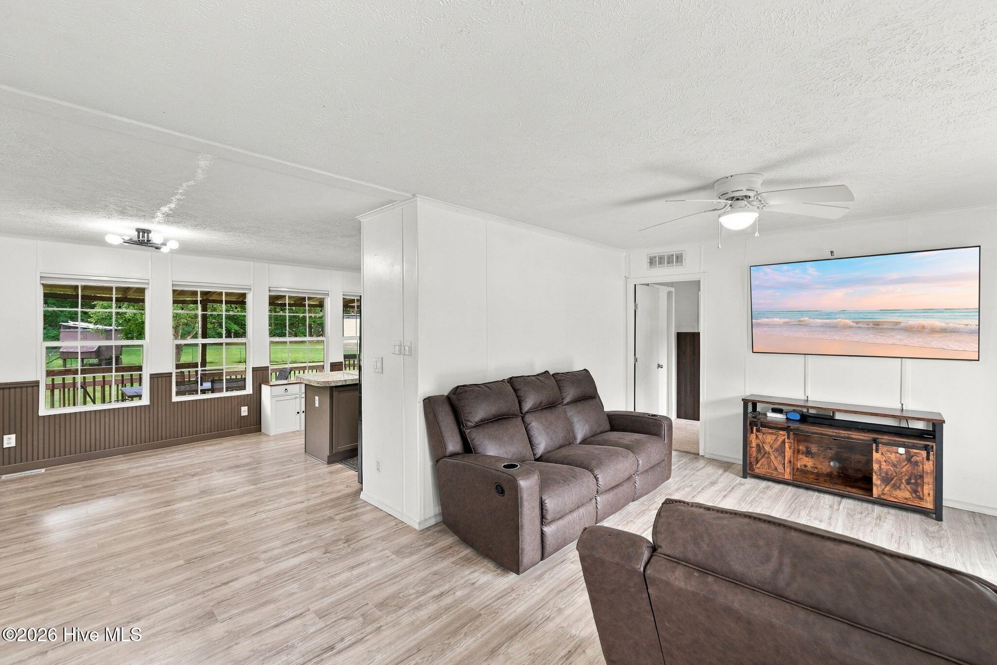 1052 Scott Road Elizabeth City, NC 27909 - Photo 5 of 44 16-web-or-mls-016-7x2a5887-jpg