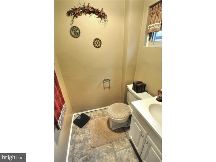 2305 Alsace Road Reading, PA 19604 - Photo 13 of 17 Gallery Image 13