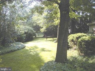 1125 Colonial Road Lancaster, PA 17603 - Photo 11 of 12 Gallery Image 11