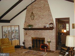 1125 Colonial Road Lancaster, PA 17603 - Photo 3 of 12 Gallery Image 3
