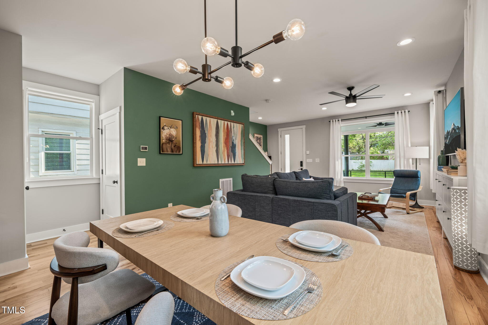 1202 South Bloodworth Street Raleigh, NC 27601 - Photo 11 of 43 11-web-or-mls-DSC00461