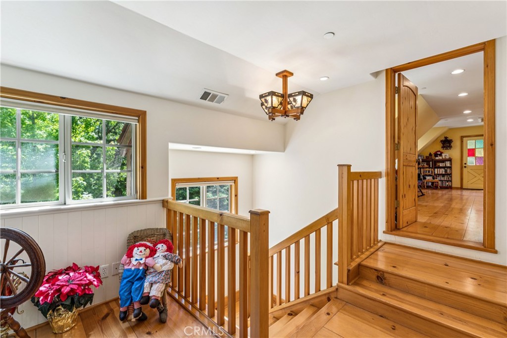 28971 North Shore Road Lake Arrowhead, CA 92352 - Photo 50 of 60