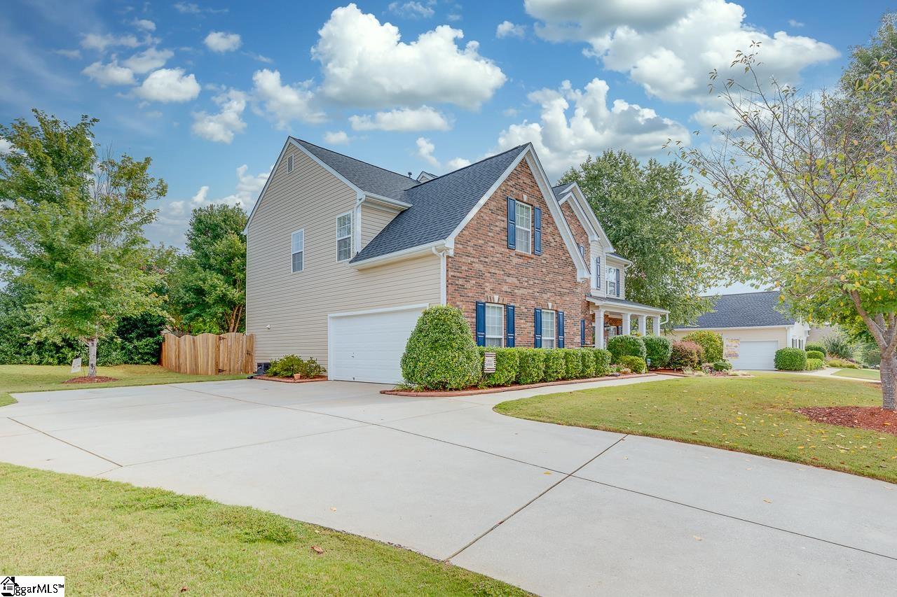 1 Grimes Drive Simpsonville, SC 29681 - Photo 2 of 36