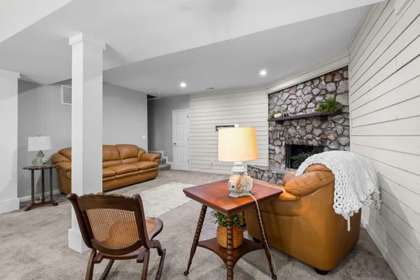 $430,000 | 821 Luxemburg Drive, Hermitage, TN 37076