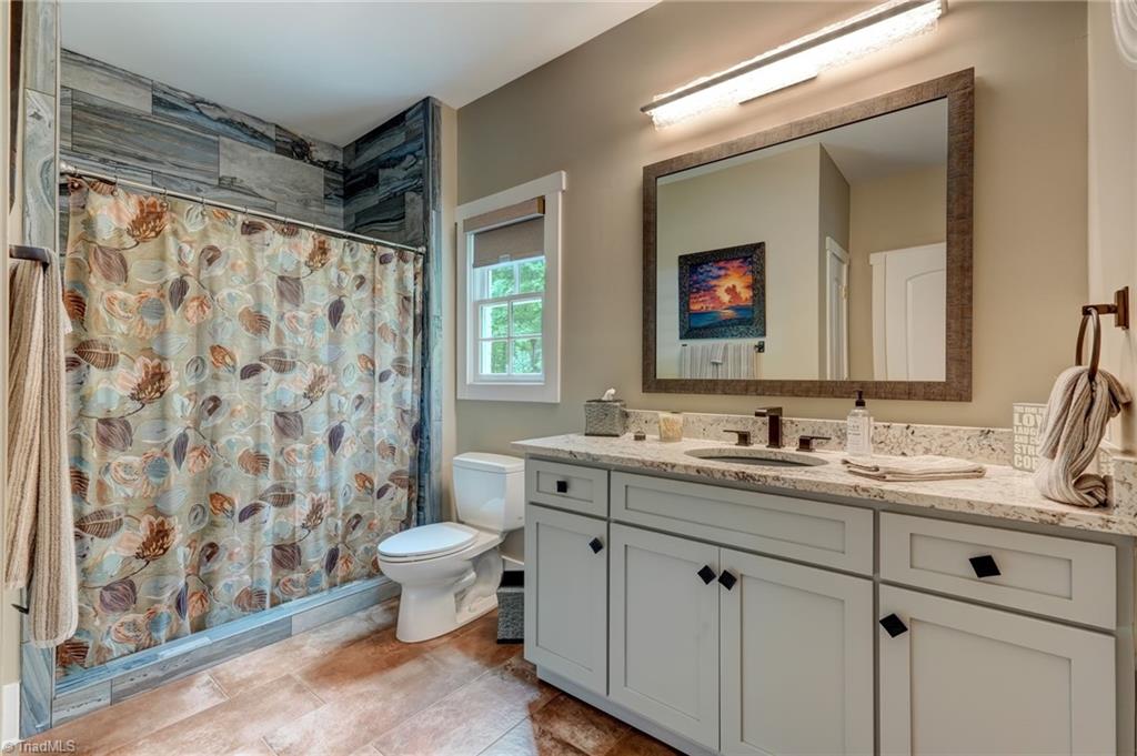7450 Strader Road Summerfield, NC 27358 - Photo 16 of 47