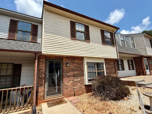 $194,000 | 17 Cape Henry Court, Lynchburg, VA 24502