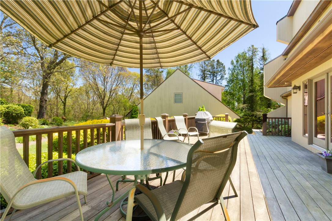 230 Shore Road Westerly, RI 02891 - Photo 32 of 40